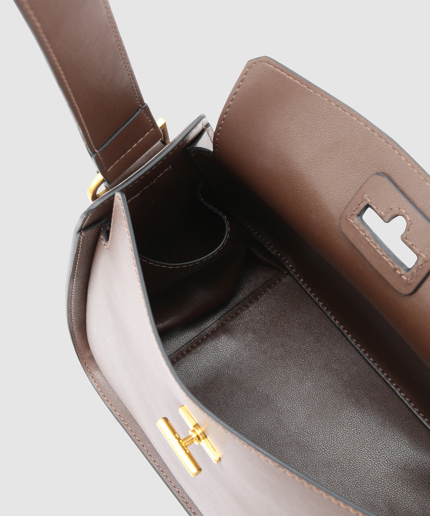 ROPE「キューブフラップミドルバッグ」|ハンドバッグ|