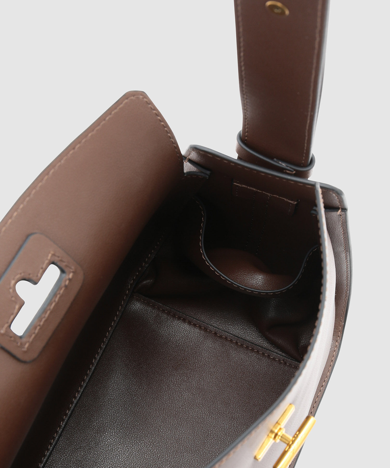 ROPE「キューブフラップミドルバッグ」|ハンドバッグ|