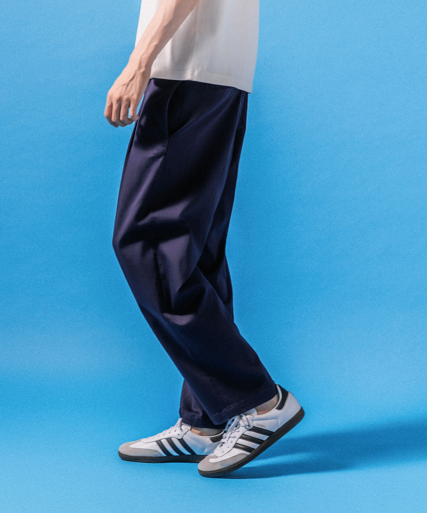 ADAM ET ROPE'「【接触冷感】ワイドテーパード ストレッチ イージーパンツ / ロングシーズン着用可能」|スラックス|