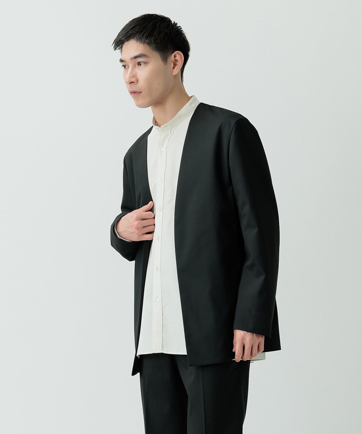 ADAM ET ROPE'「【Chambrer】ノーカラー イージー ジャケット / シーズンレス / セットアップ対応」|ノーカラージャケット|