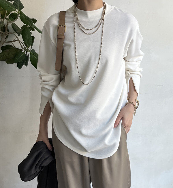  「【WEB限定】裾ラウンドカットトップス」|Tシャツ・カットソー|