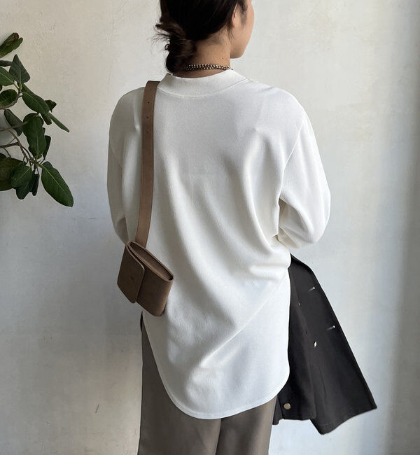  「【WEB限定】裾ラウンドカットトップス」|Tシャツ・カットソー|