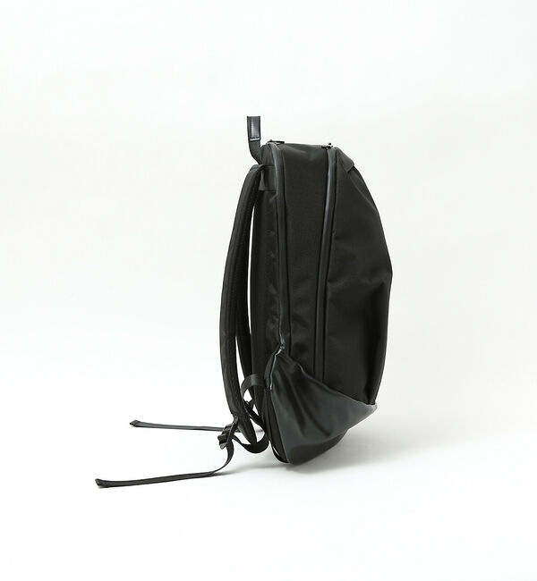 alfredoBANNISTER「【軽量、撥水】20L ユーティリティバックパック / A4サイズ対応 / 15.」|リュック|