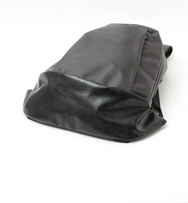 alfredoBANNISTER「【軽量、撥水】20L ユーティリティバックパック / A4サイズ対応 / 15.」|リュック|