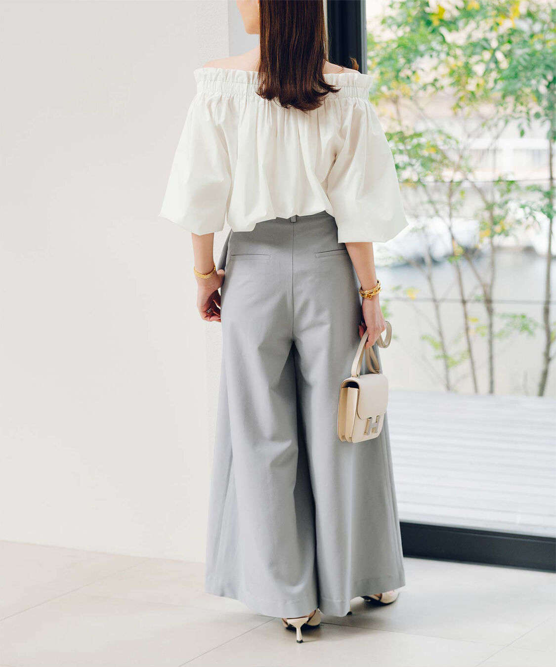 ur's「【星玲奈さんコラボアイテム】フロントタックハイウエストワイドパンツ」|スラックス|