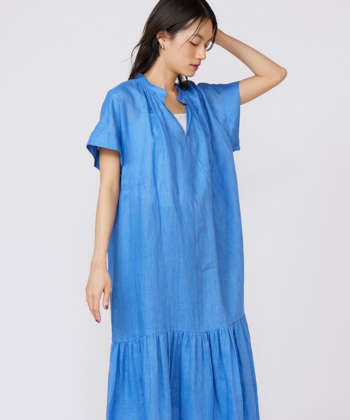 INED「リネンギャザーデザインワンピース」|ワンピース|ブルー1