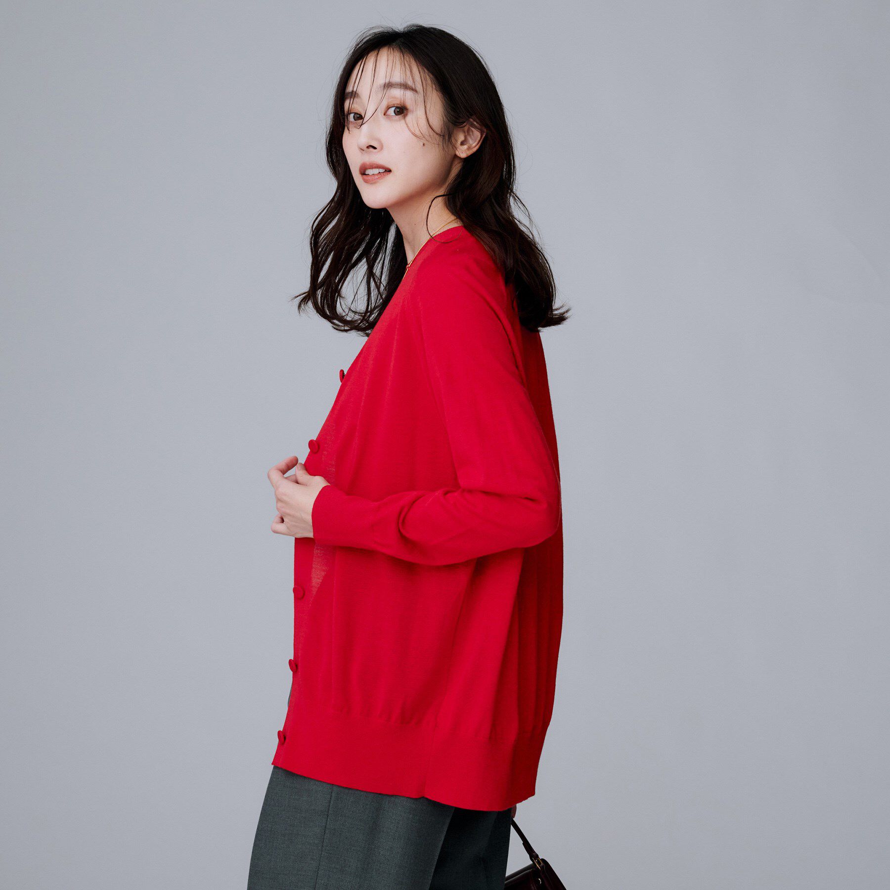 UNTITLED「【アンサンブル可/洗える/Vネック】ウールシルクカーディガン」|カーディガン|