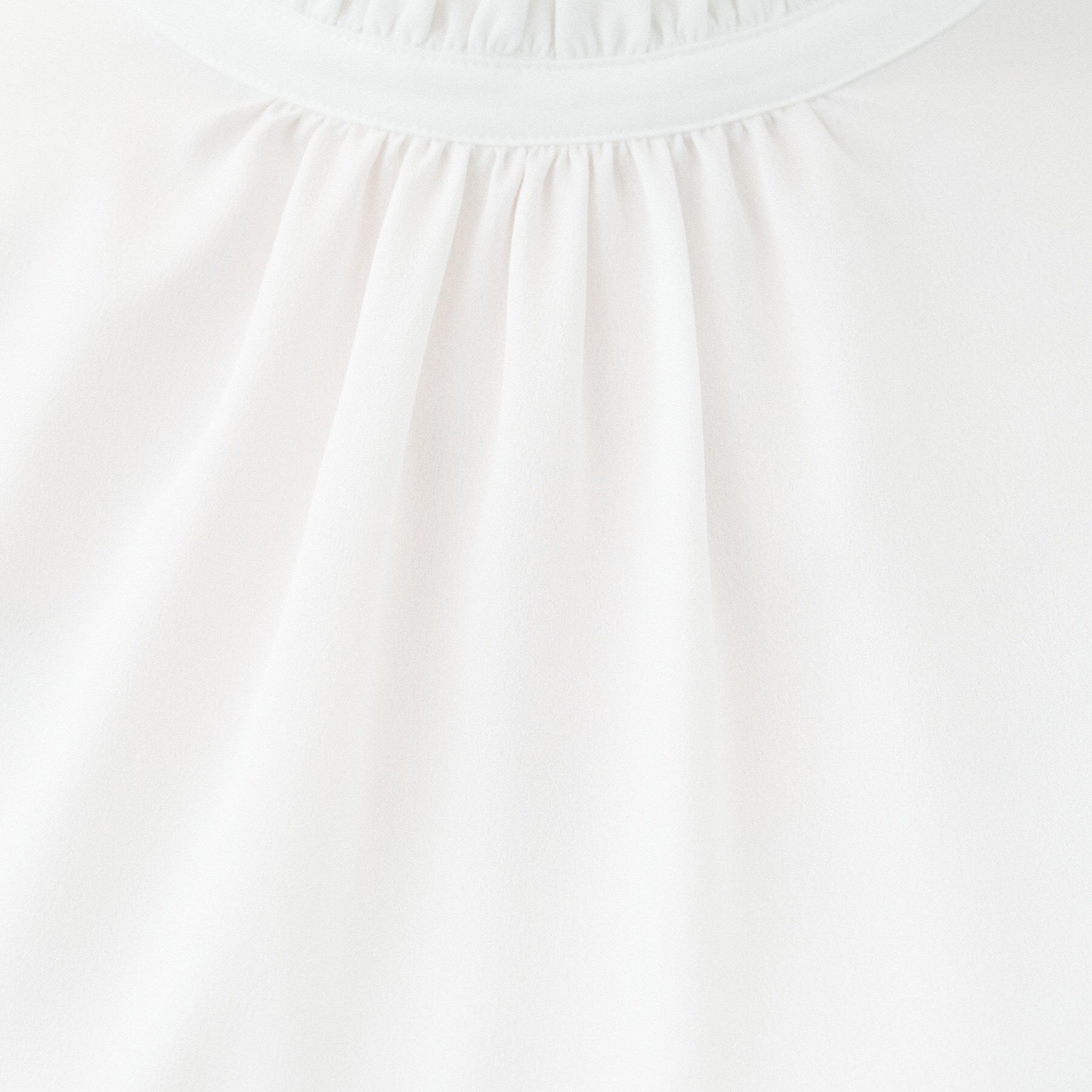 UNTITLED「【セレモニー/フォーマル/お仕事着】ハイネックフリル ブラウス」|シャツ・ブラウス|