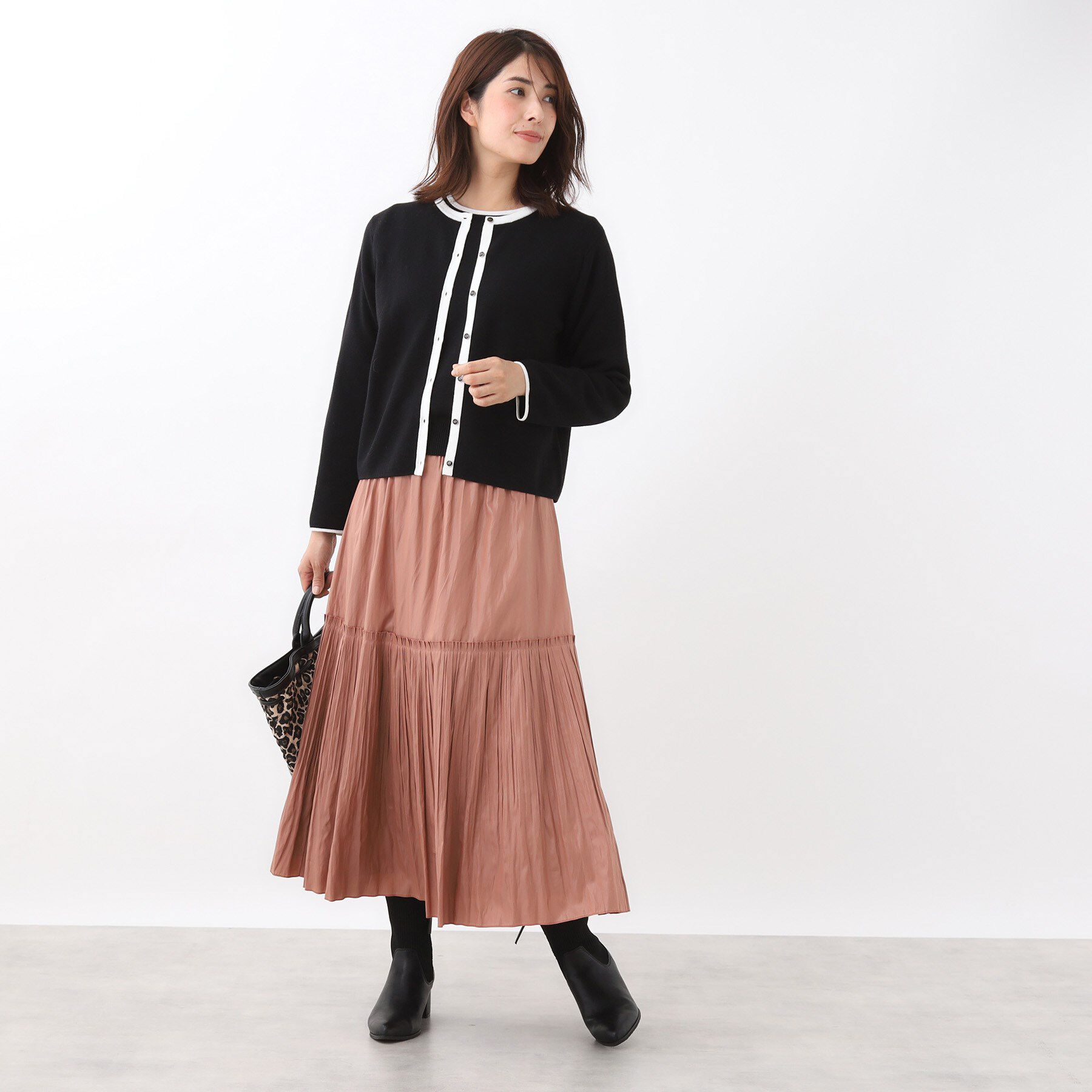 Reflect「【秋映え／単品使い◎／すっきり見え】ブローチ付きニットアンサンブル」|その他|