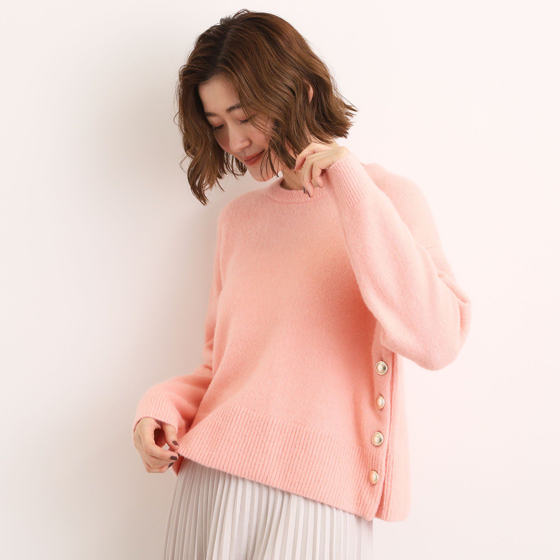 grove「【石川梨華さん着用】【洗える】レイヤードにもおすすめ！サイド釦ニット」|ニット・セーター|