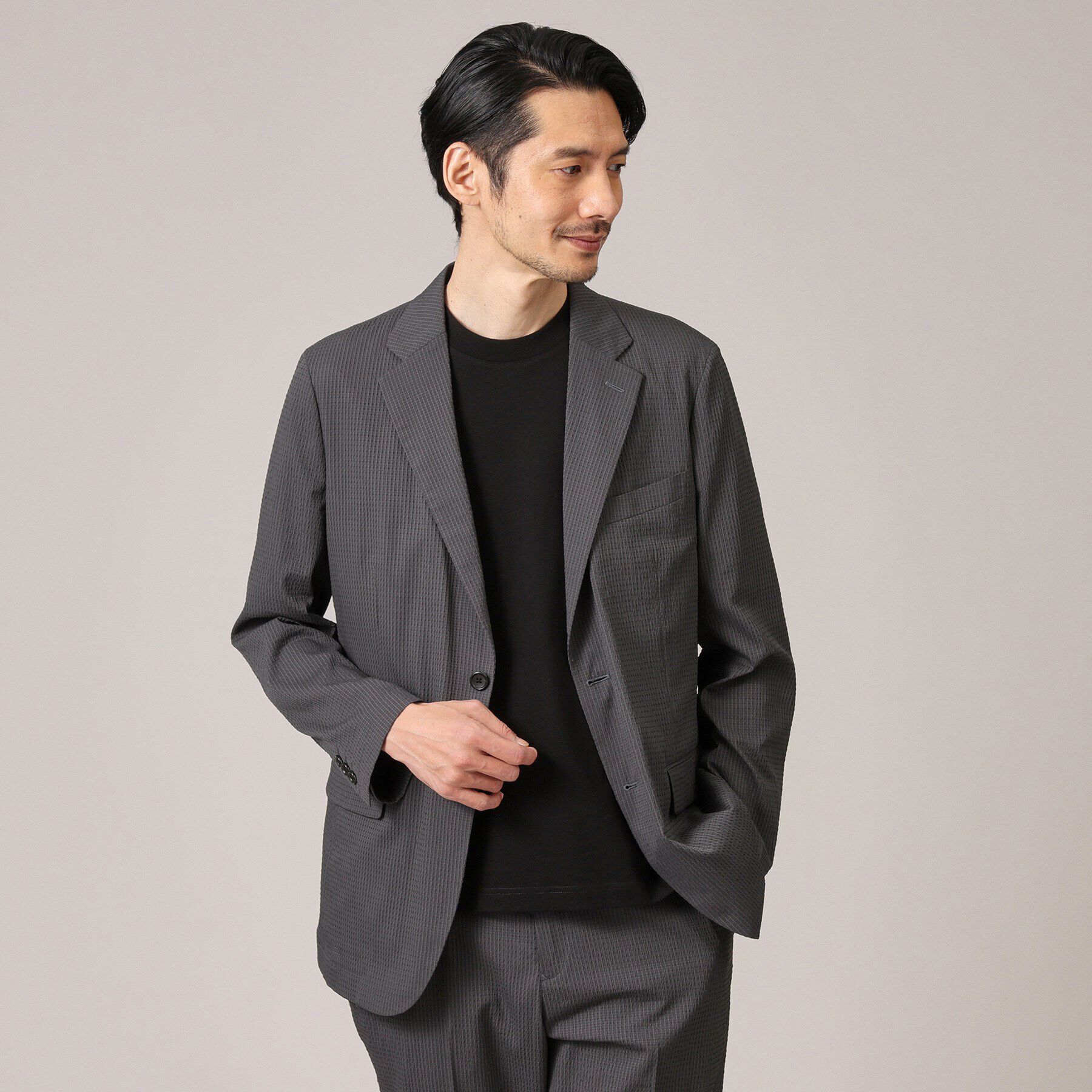 TAKEO KIKUCHI「【抗菌防臭】DotAir（R）シアサッカー ジャケット」|テーラードジャケット|チャコールグレー(0