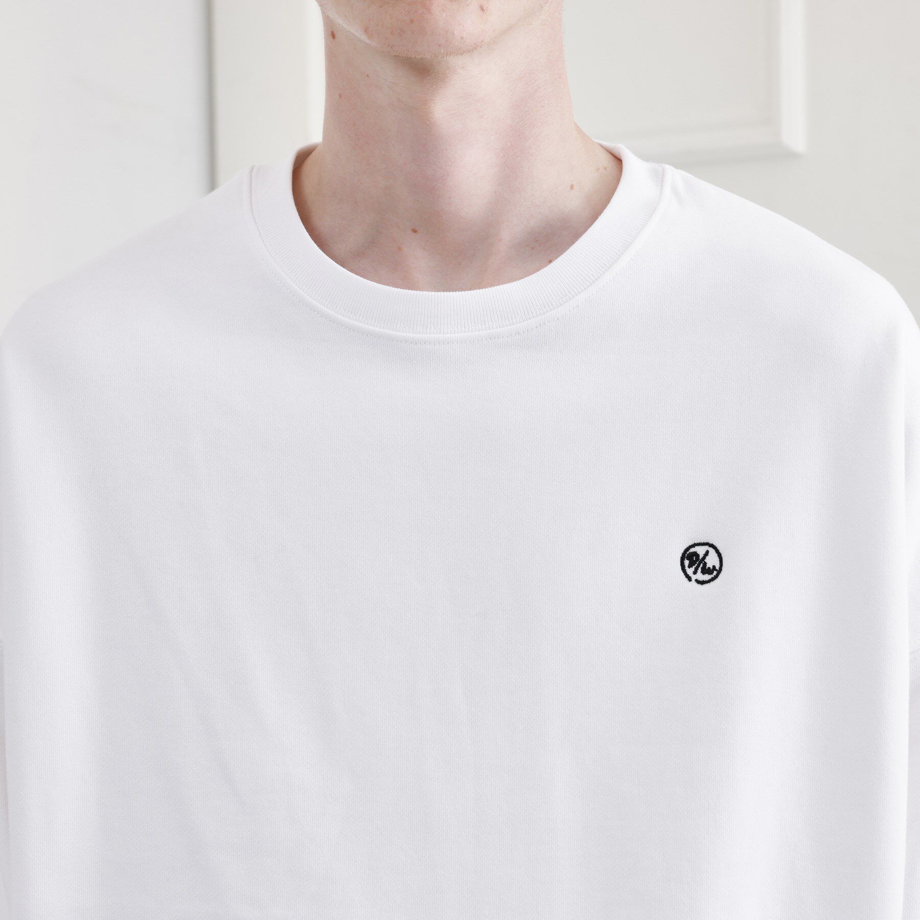 TAKEO KIKUCHI「【LIMITED】ワンポイント刺繍スウェットトレーナー」|パーカー|