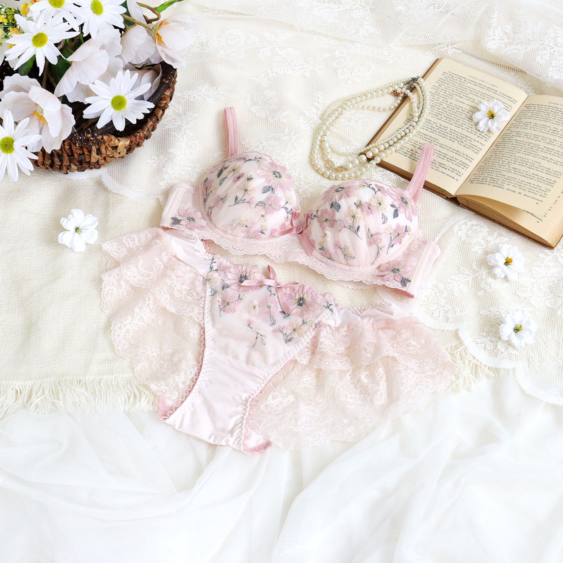 Risa Magli「アルマ ブラジャー （B-C） ＜スウィートリッチ＞」|インナー|