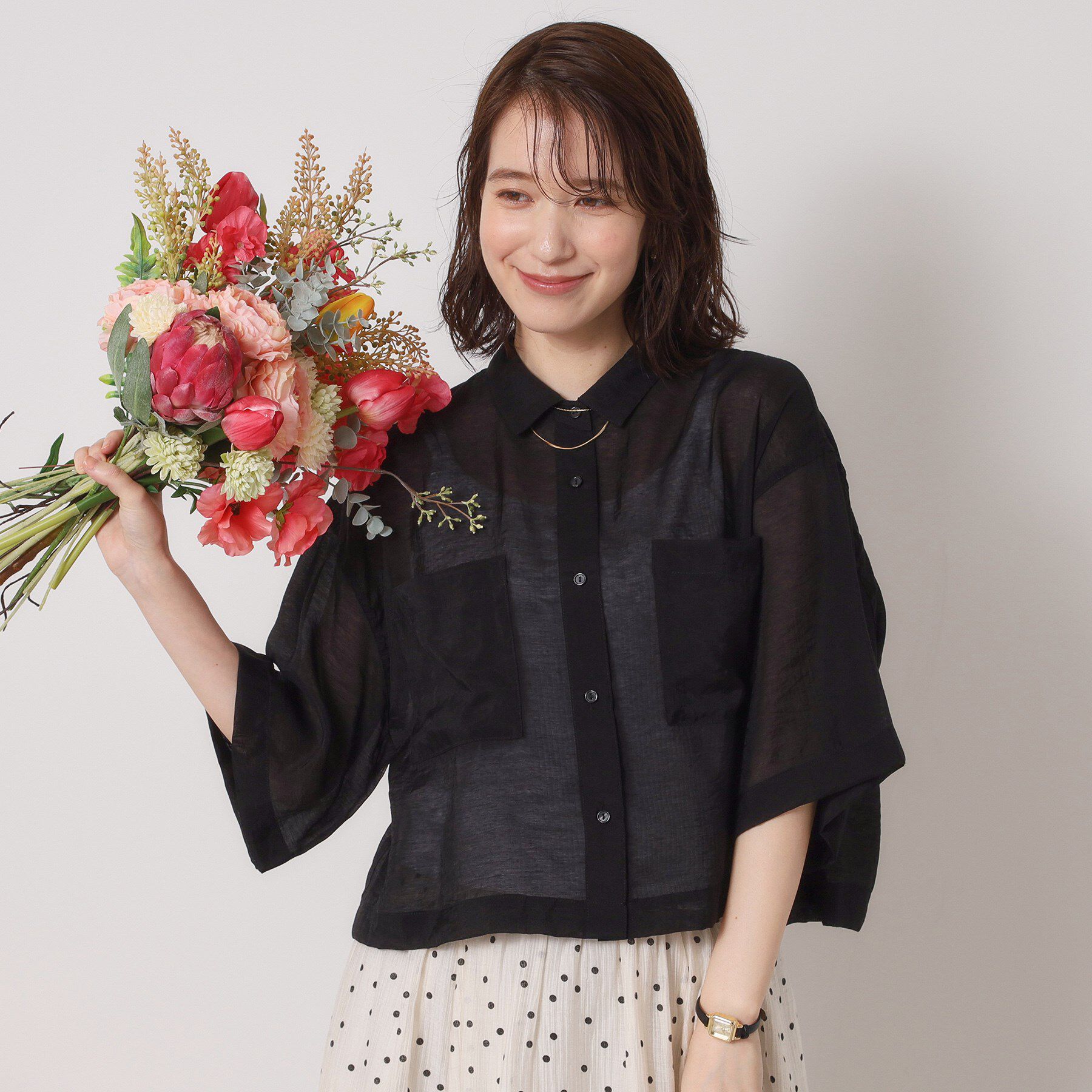 ITS&rsquo;DEMO「【手洗い可】シアーショート丈シャツ」|シャツ・ブラウス|ブラック(019)