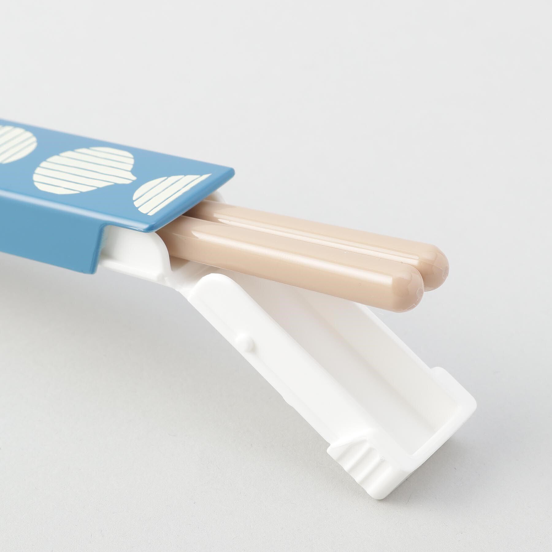 212 KITCHEN STORE「箸セット たまねぎ ＜かまわぬ＞」|食器・キッチングッズ|