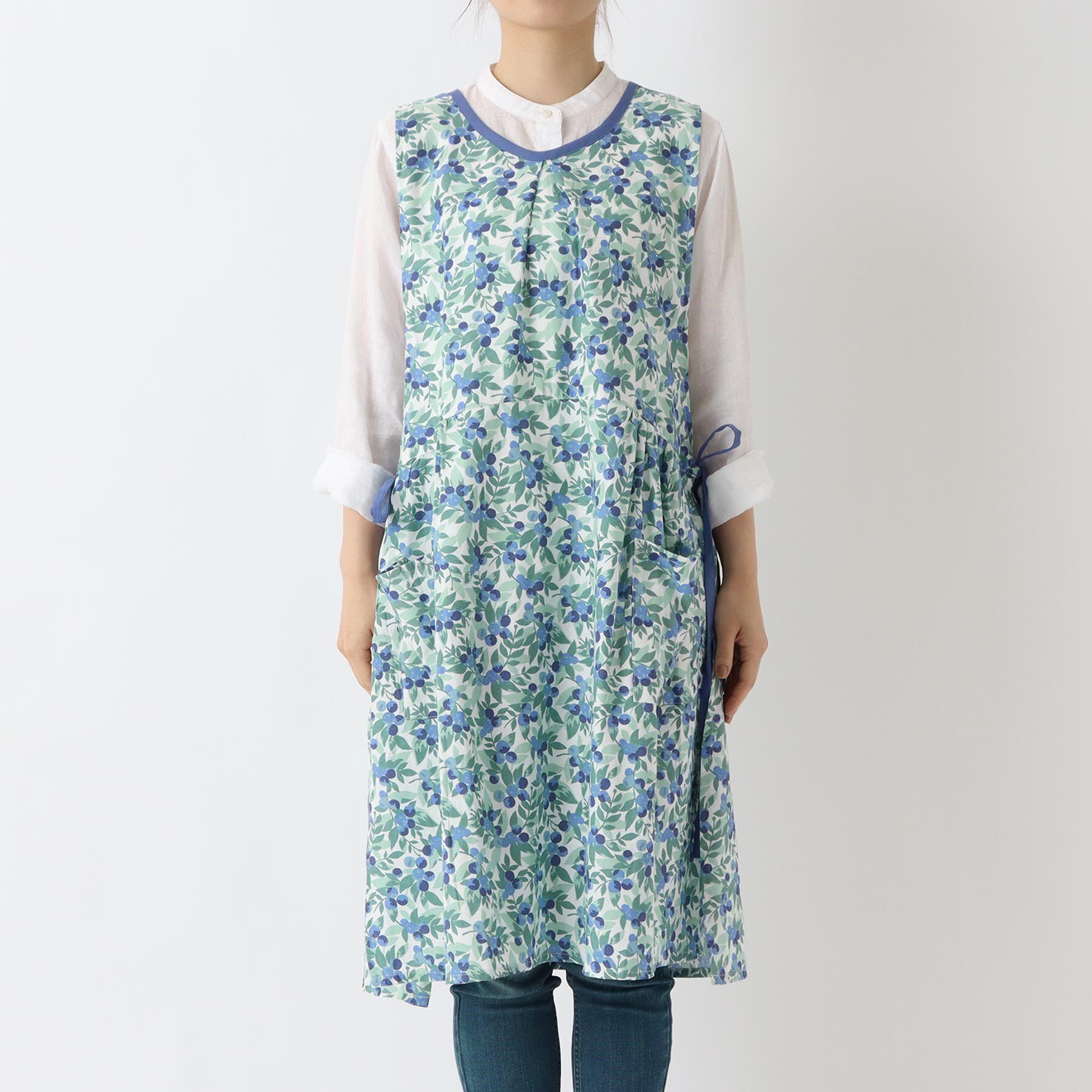 212 KITCHEN STORE「ベリーズエプロン BL」|食器・キッチングッズ|