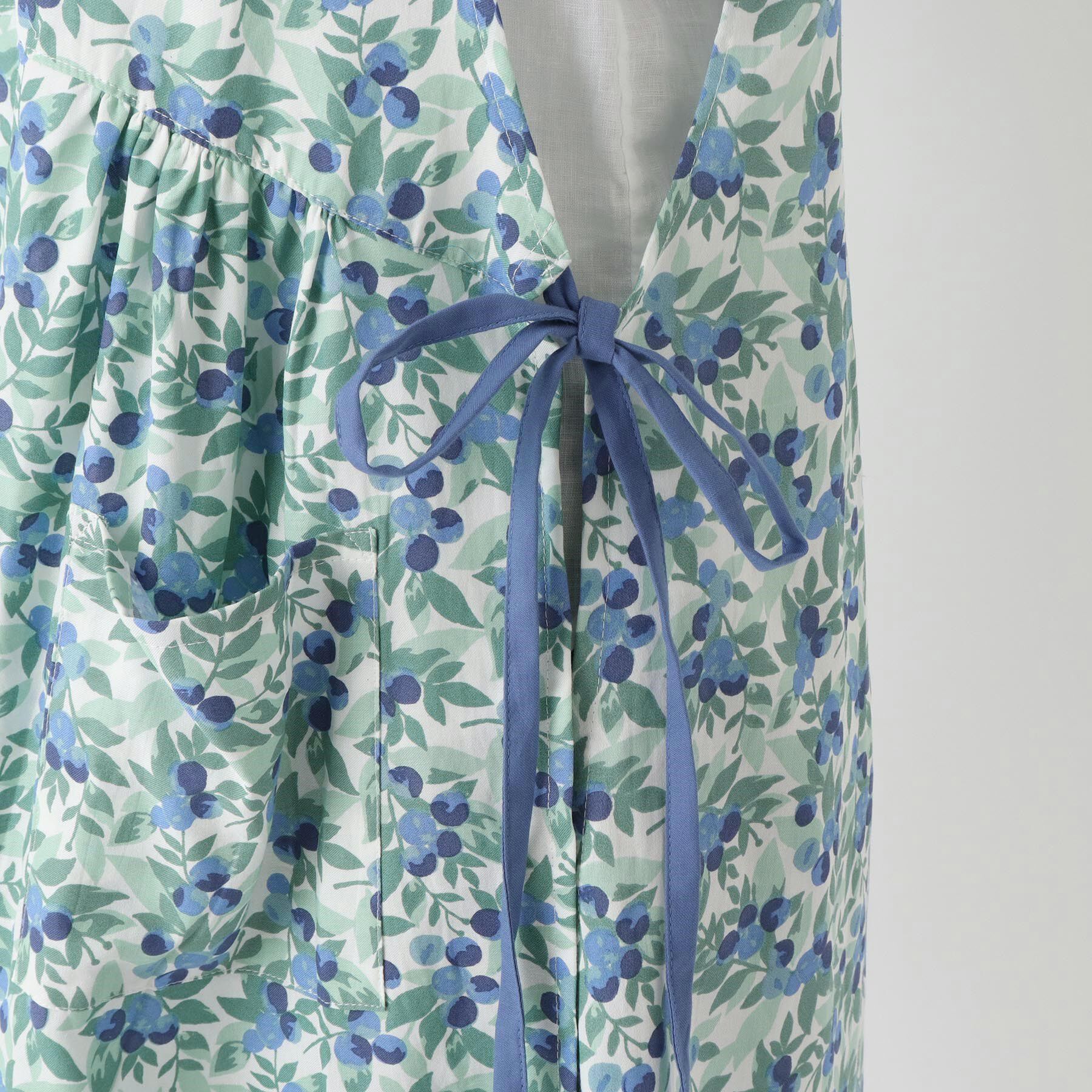 212 KITCHEN STORE「ベリーズエプロン BL」|食器・キッチングッズ|