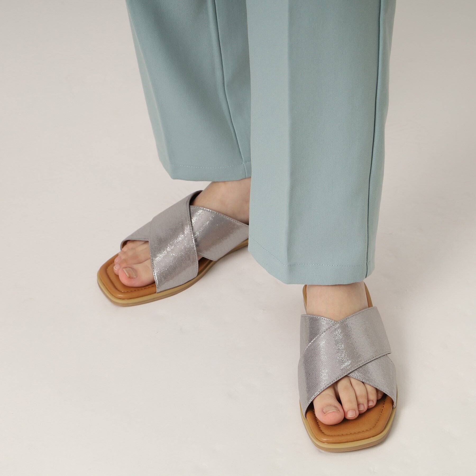 ESPERANZA「【blanca】クロスアッパーフラットサンダル」|サンダル|