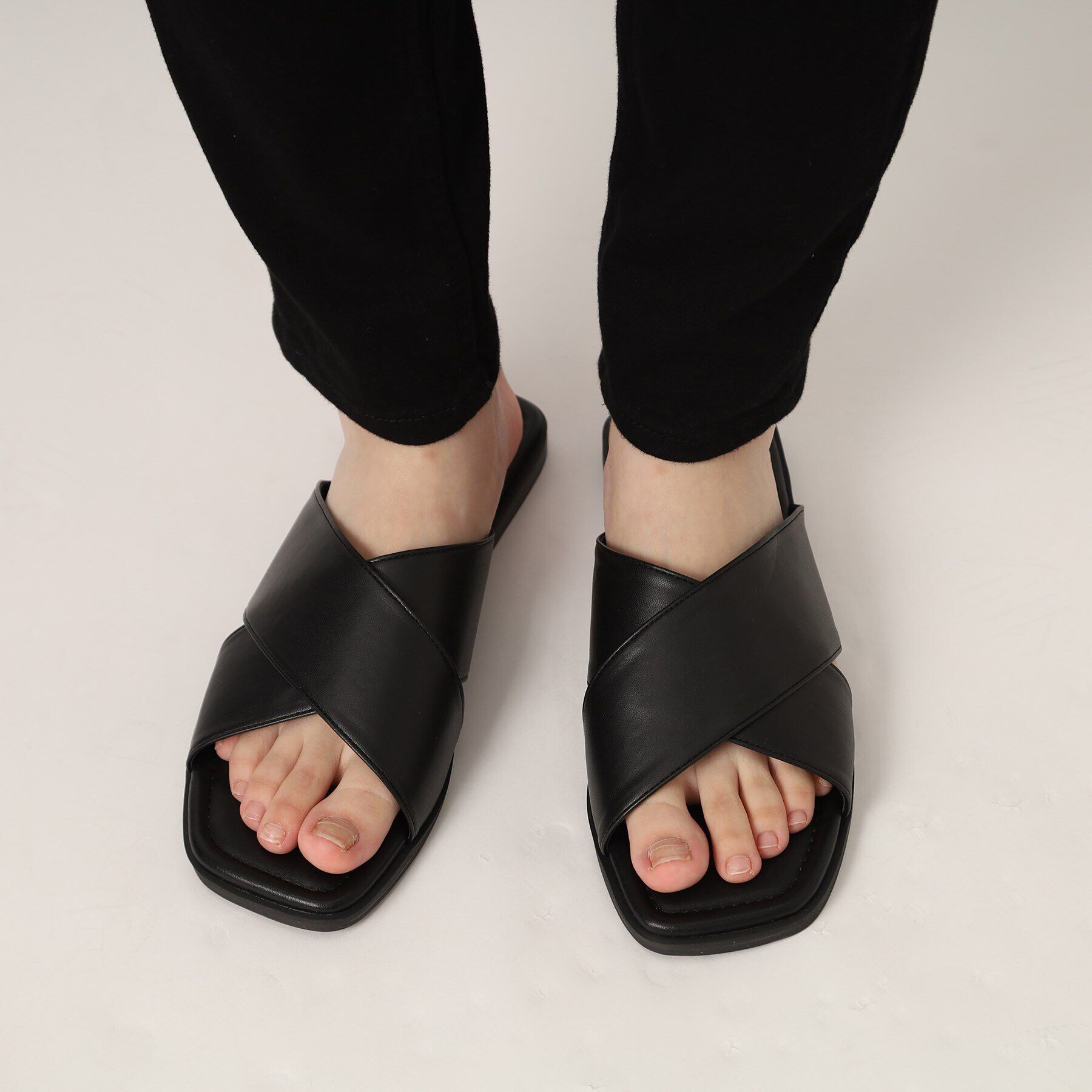 ESPERANZA「【blanca】クロスアッパーフラットサンダル」|サンダル|