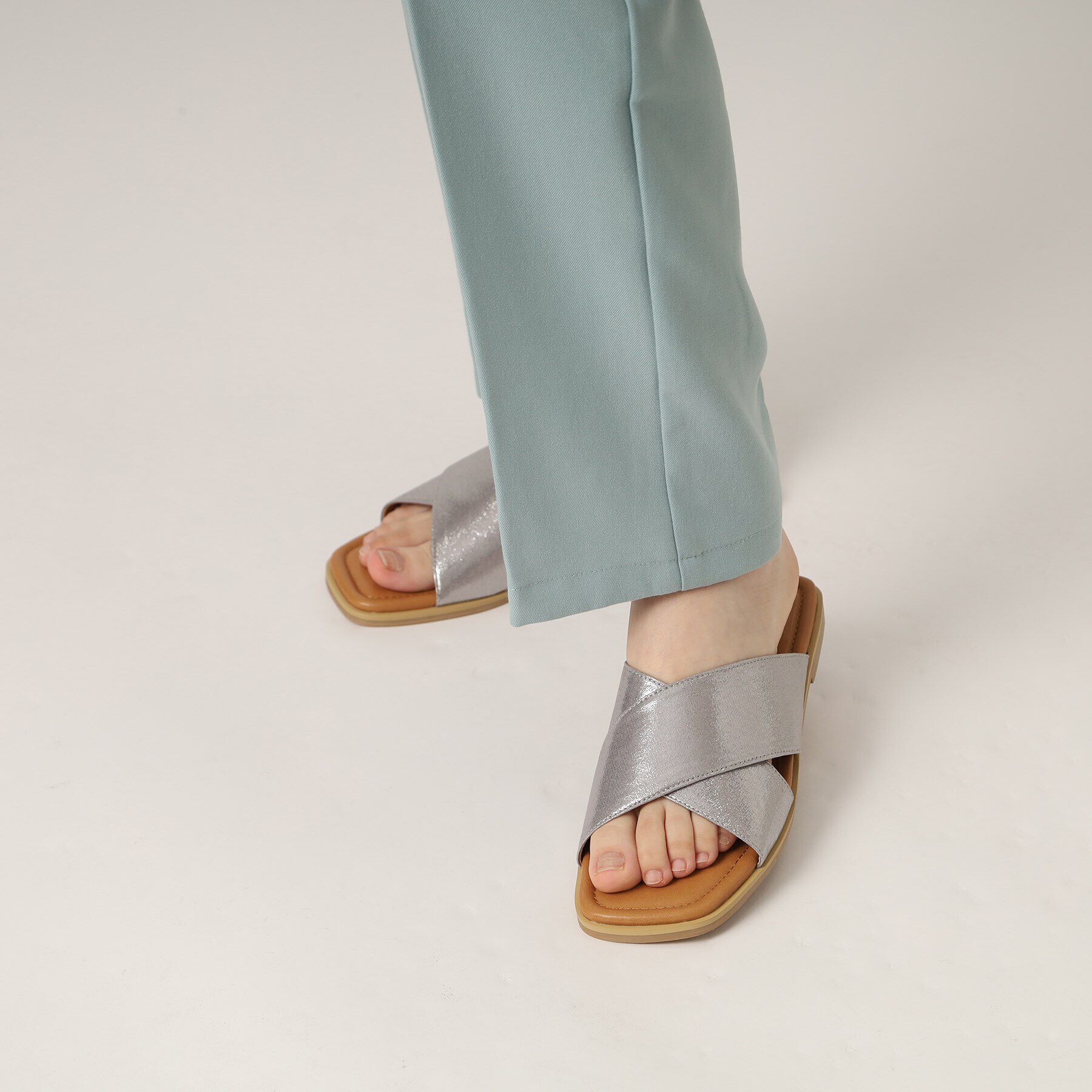 ESPERANZA「【blanca】クロスアッパーフラットサンダル」|サンダル|