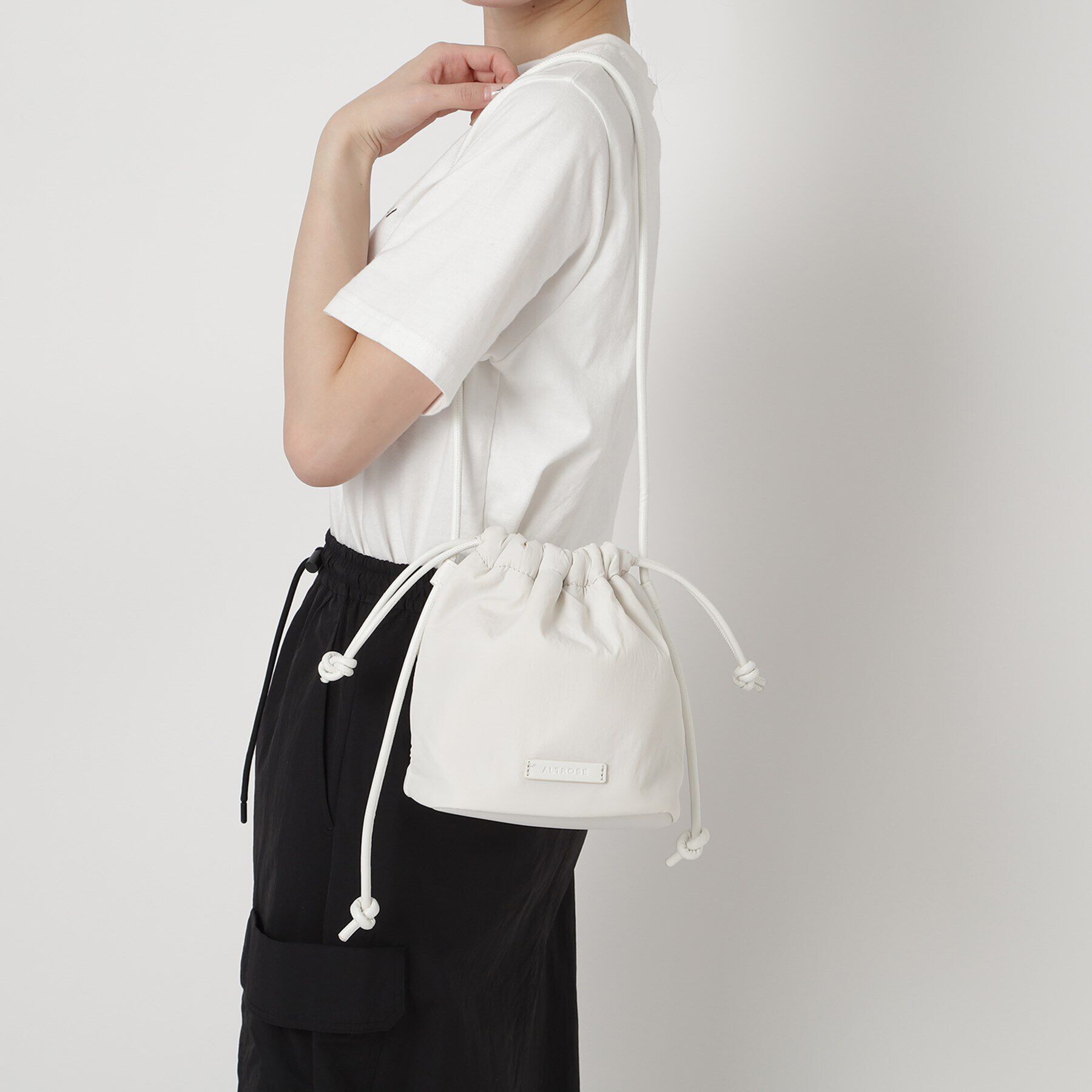 Ober Tashe「巾着ミニショルダー」|ショルダー・メッセンジャー|