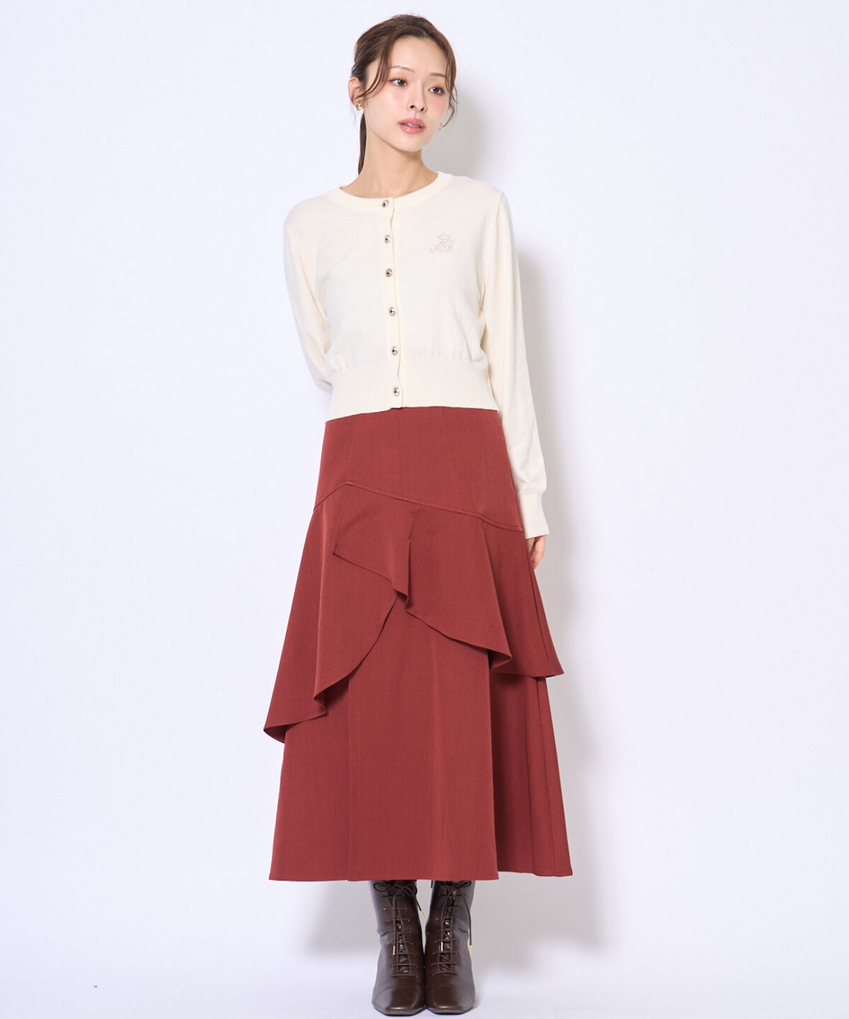 アンドクチュール「刺繍クルーネック長袖カーディガン」|カーディガン|