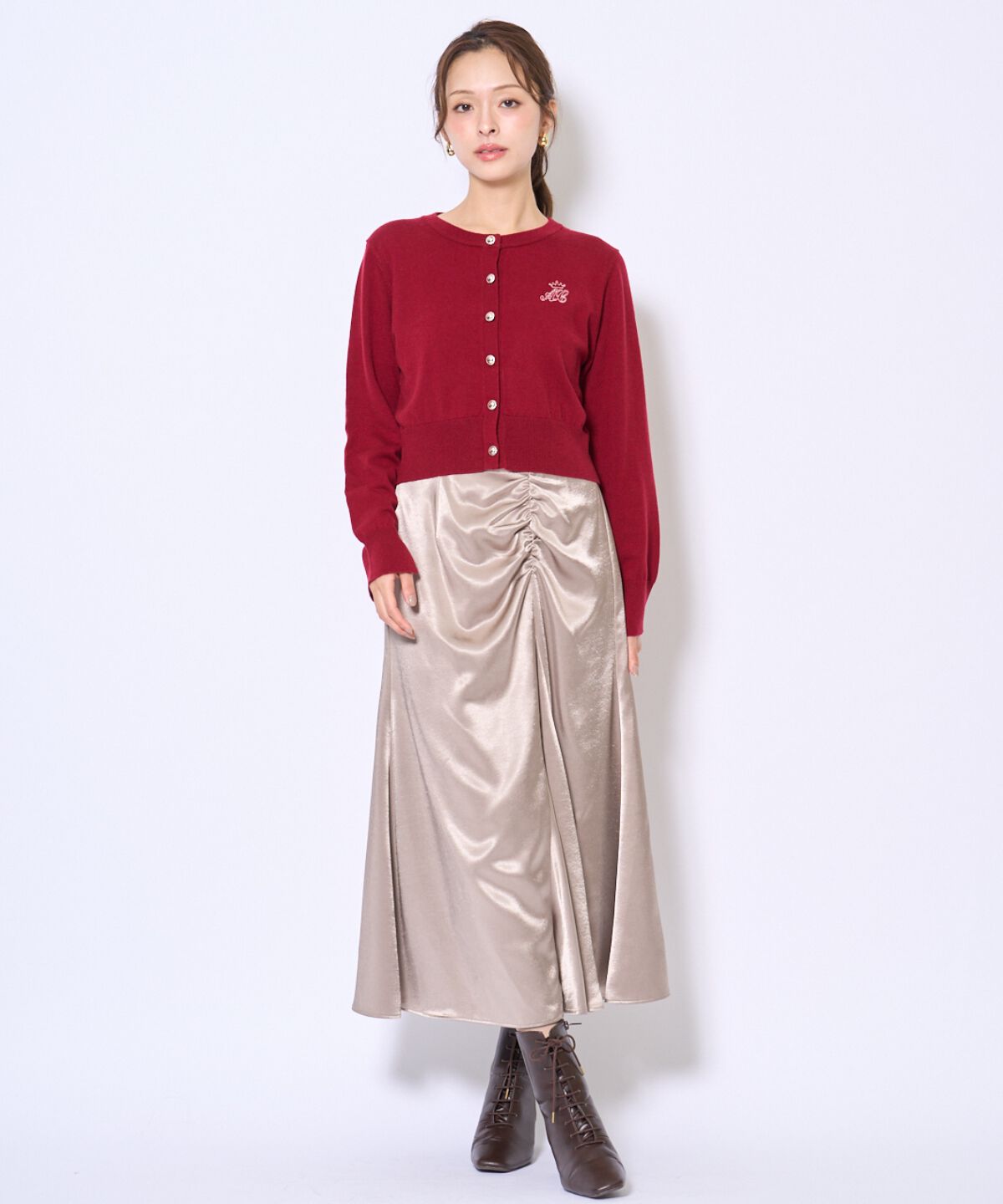 アンドクチュール「刺繍クルーネック長袖カーディガン」|カーディガン|