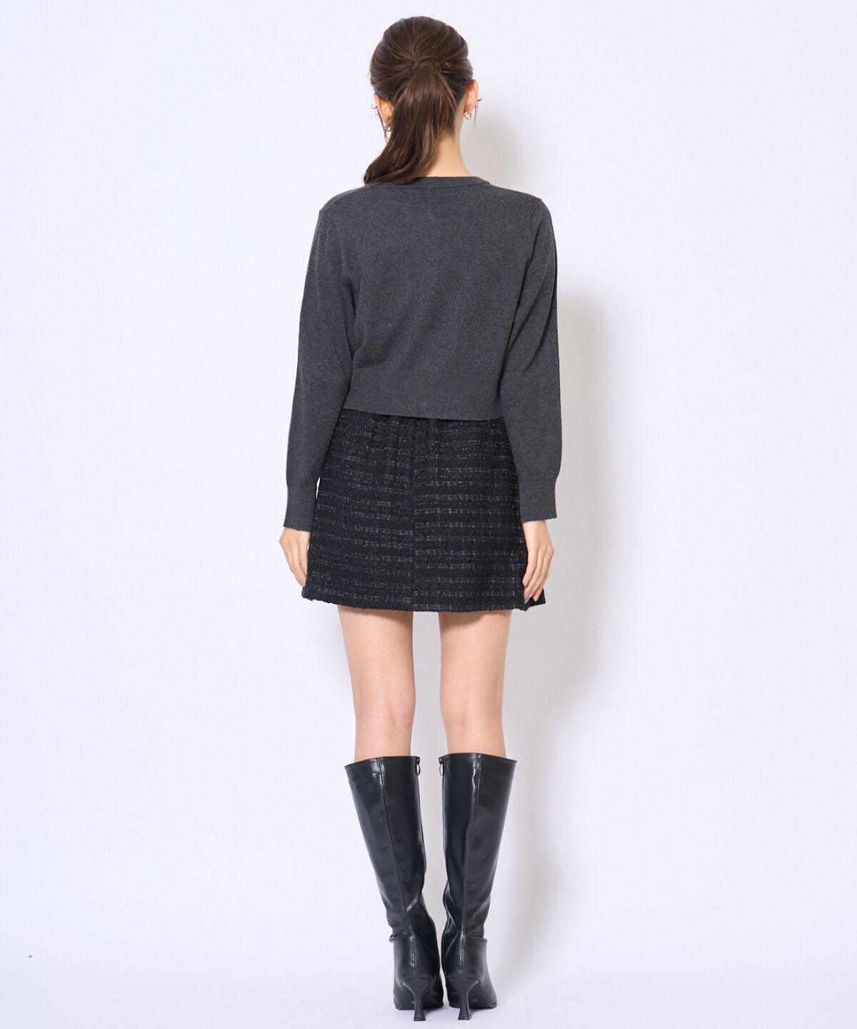 アンドクチュール「刺繍クルーネック長袖カーディガン」|カーディガン|