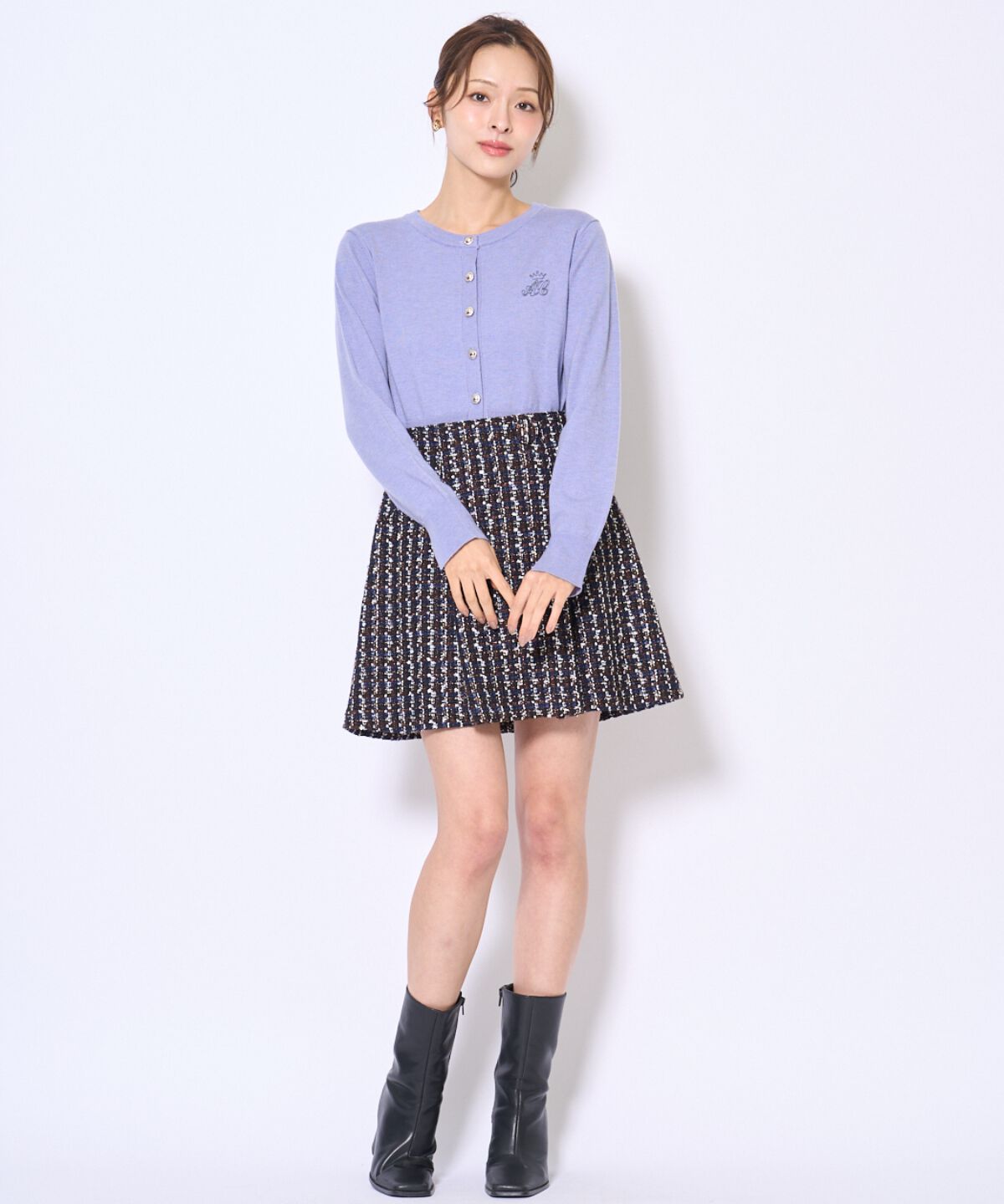 アンドクチュール「刺繍クルーネック長袖カーディガン」|カーディガン|