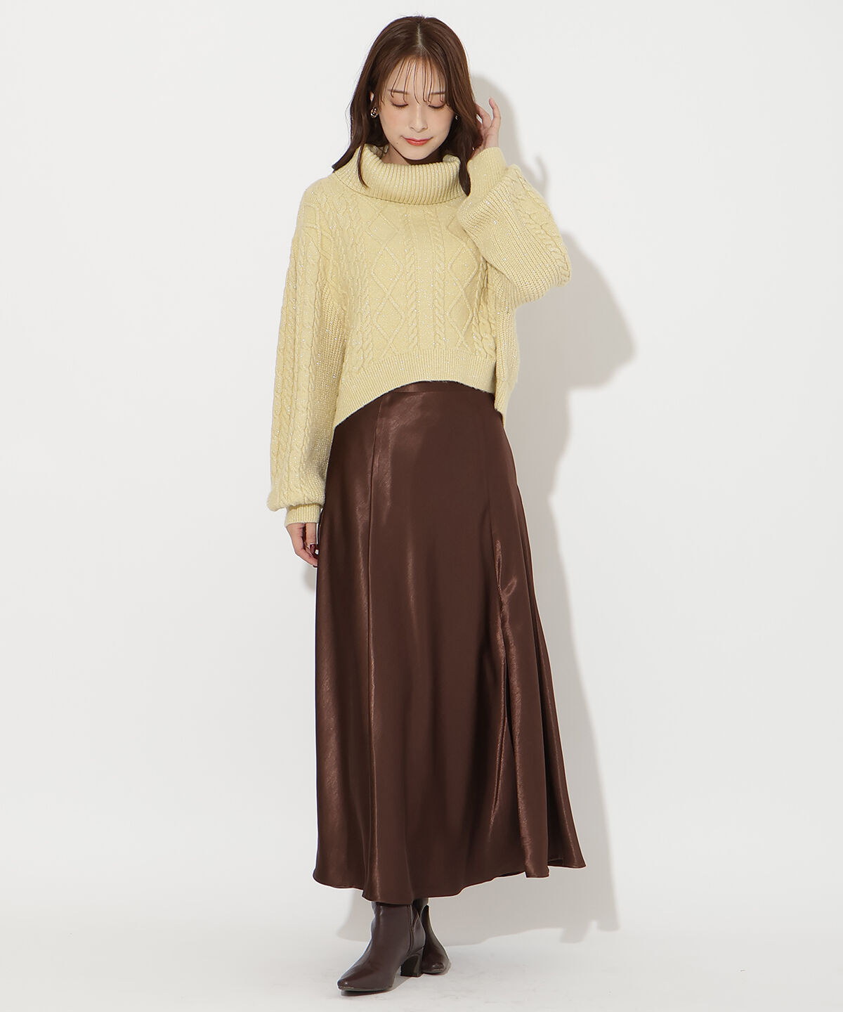 アンドクチュール「ラメケーブルタートルニットプルオーバー」|ニット・セーター|