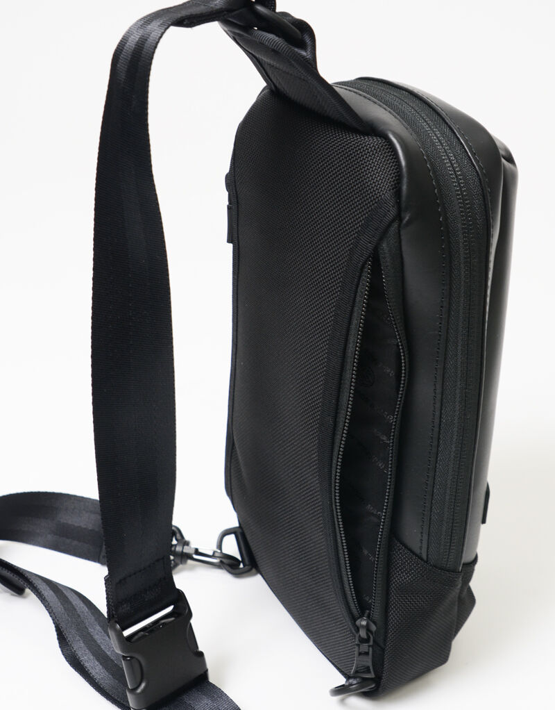 master-piece「slick leather ver. スリングバッグ」|ショルダー・メッセンジャー|