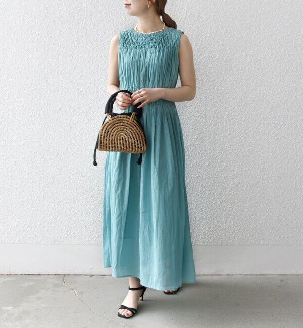 SHIPS any「【WEB限定】SHIPS any: ハンドスモッキング  コットン フレア ノースリーブ ワンピース」|ワンピース|