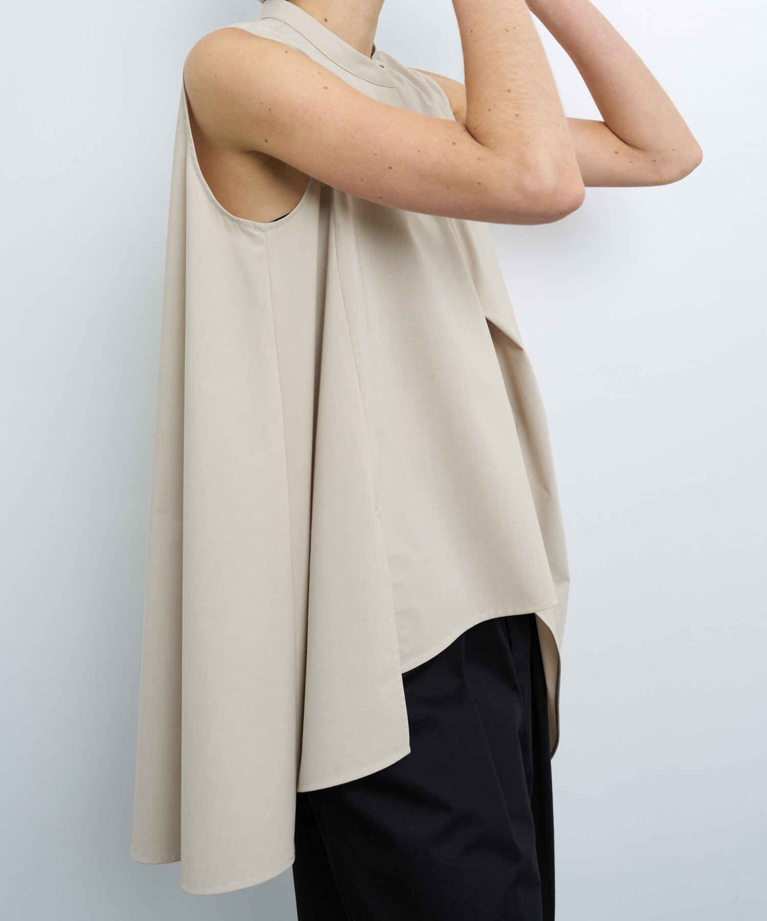 LANVIN en Bleu「アシンメヘムスキッパーブラウス」|シャツ・ブラウス|