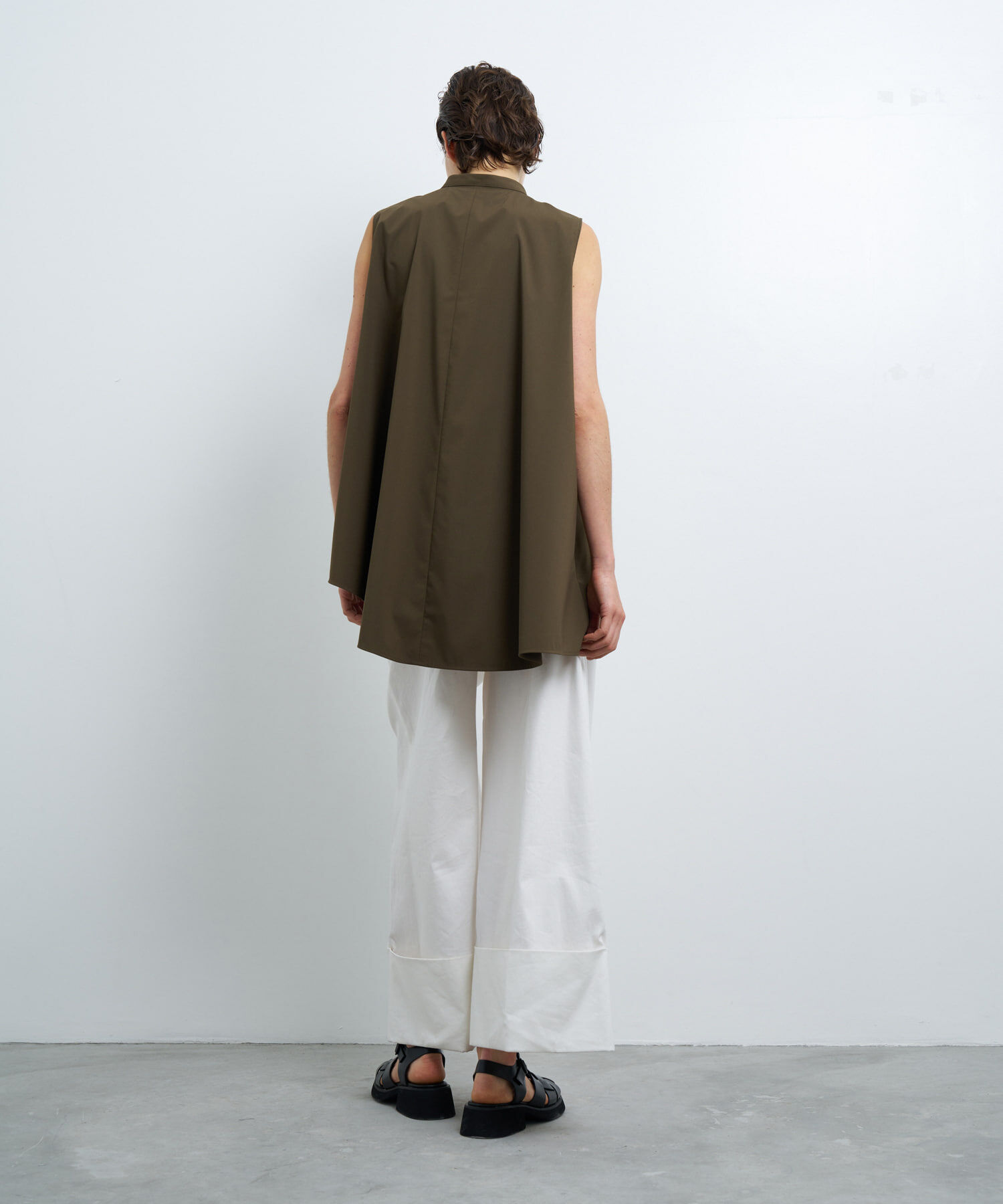 LANVIN en Bleu「アシンメヘムスキッパーブラウス」|シャツ・ブラウス|