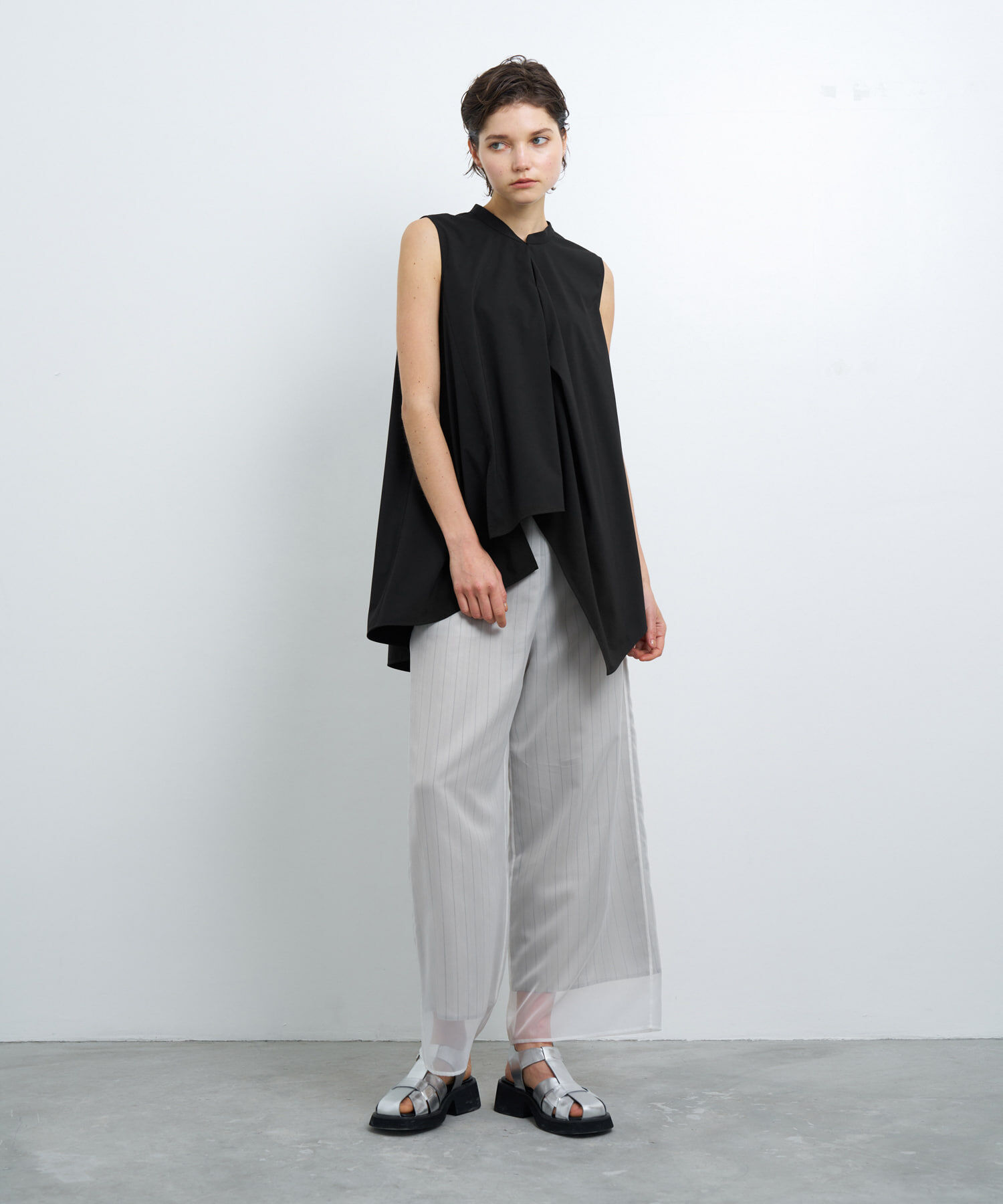 LANVIN en Bleu「アシンメヘムスキッパーブラウス」|シャツ・ブラウス|