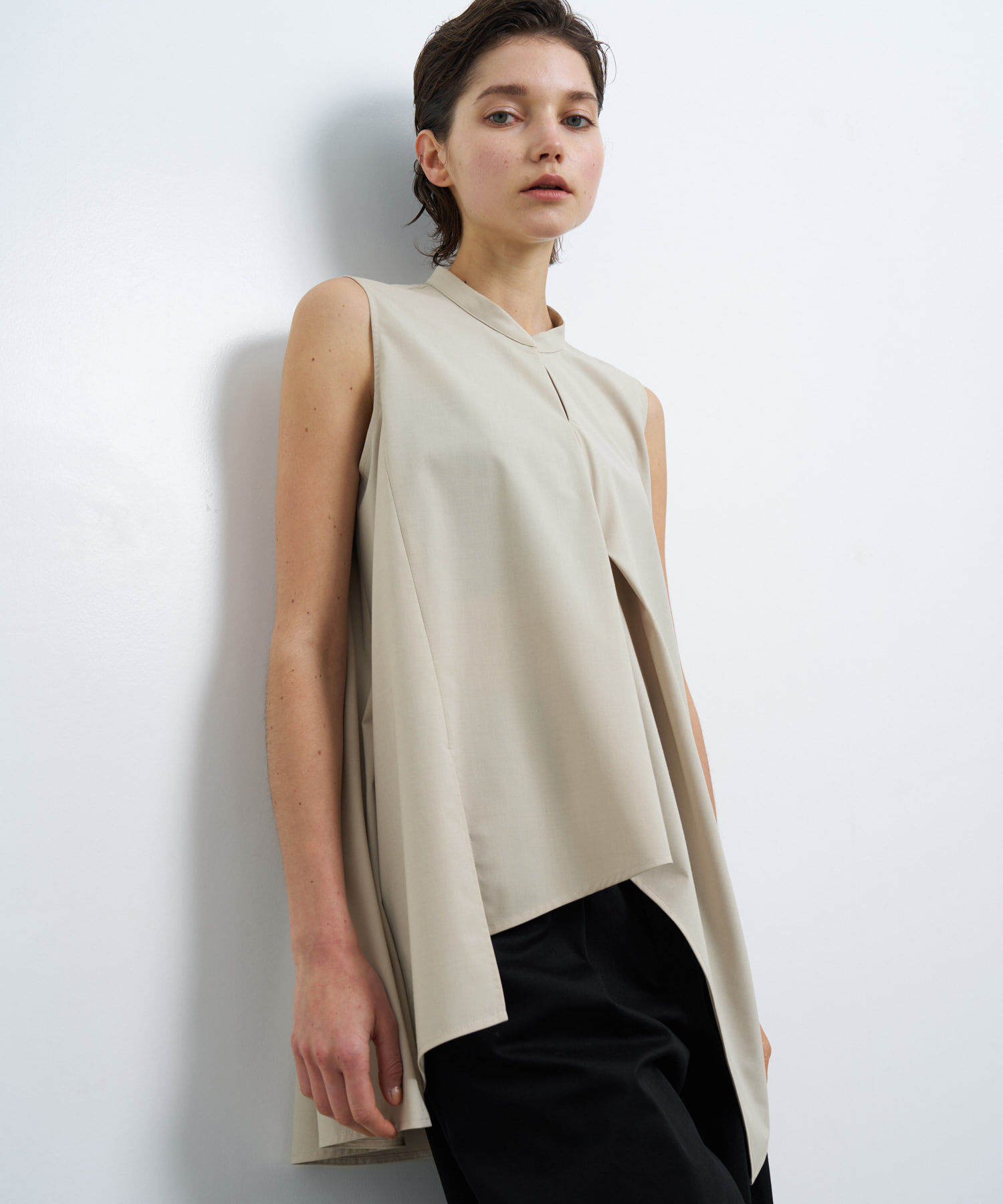 LANVIN en Bleu「アシンメヘムスキッパーブラウス」|シャツ・ブラウス|