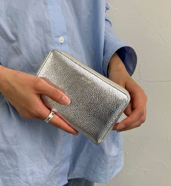 fredy emue「【WEB限定】【BEAURE/ビュレ】レザーストラップウォレット L」|財布|