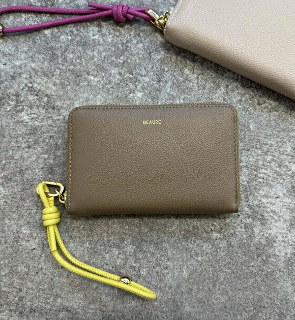 fredy emue「【WEB限定】【BEAURE/ビュレ】レザーストラップウォレット L」|財布|