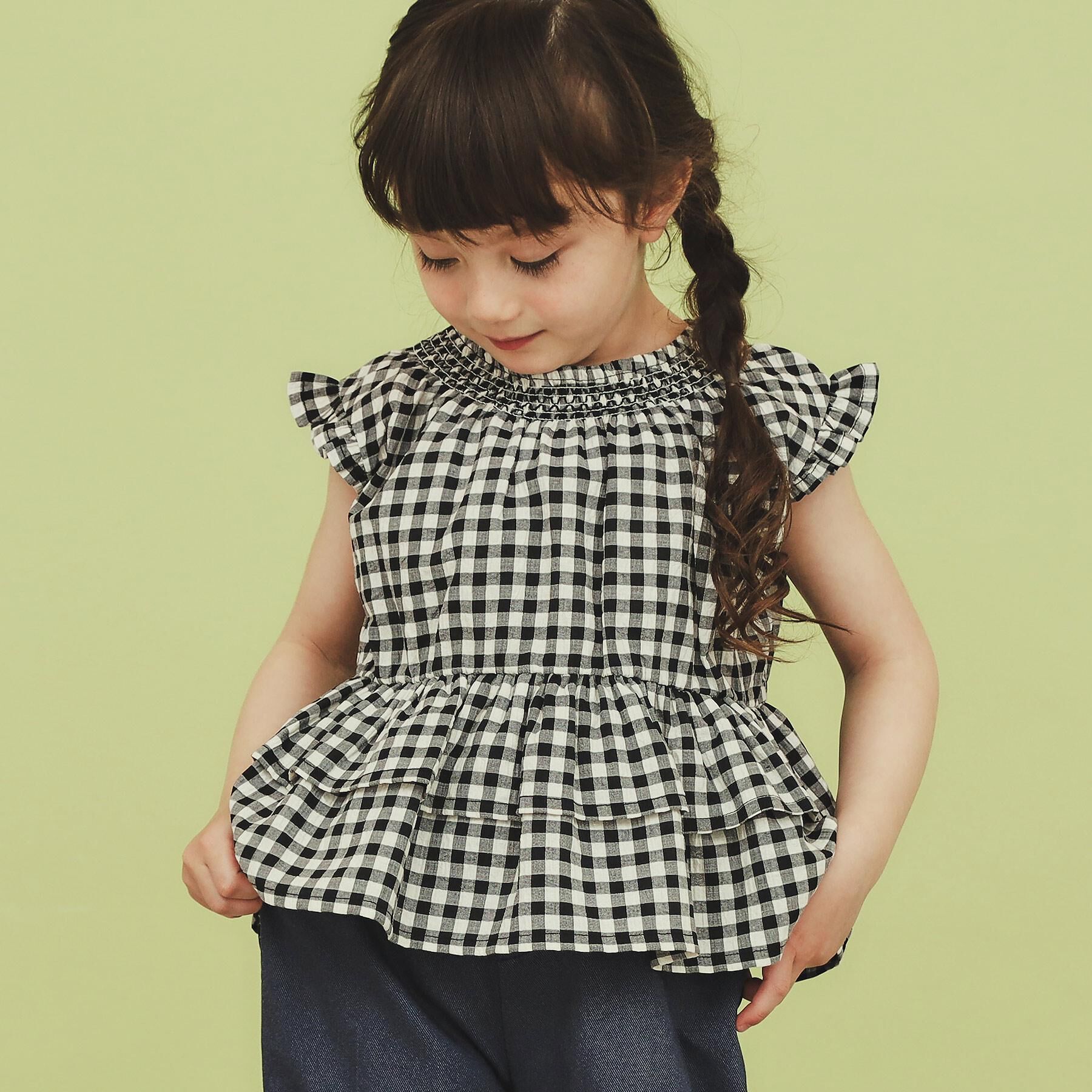 THE SHOP TK「【110-150】ギンガムチェックティアードブラウス/セットアップ可・洗濯機OK」|シャツ・ブラウス|ブラック(219)