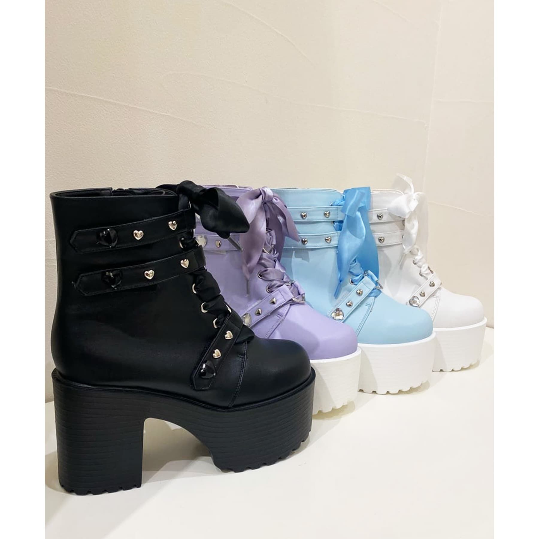 csT&P「厚底キラキラハート付きブーツ」|ショートブーツ|