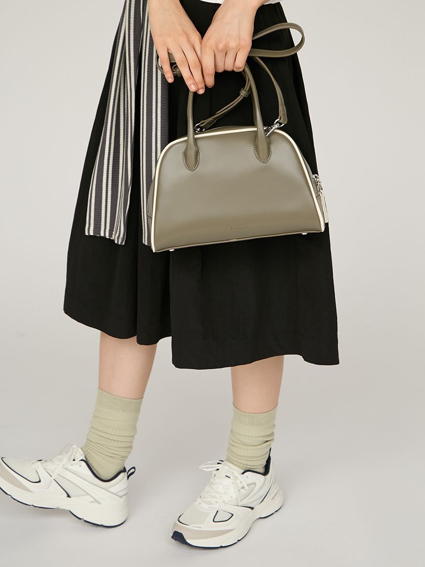 emmi atelier「フェイクレザーパイピングボストンバッグ」|ボストンバッグ|