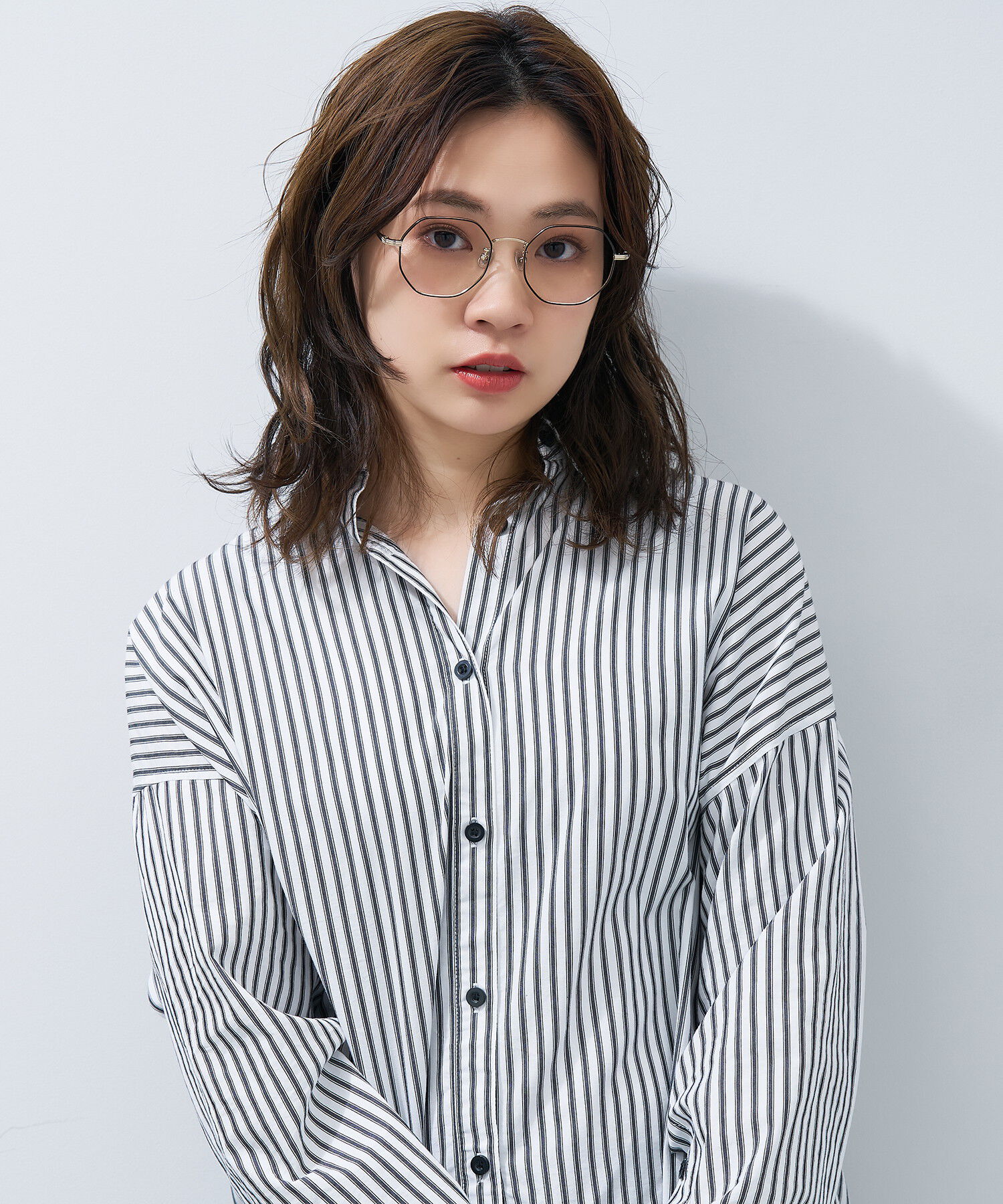  「ウェリントン型 メガネ｜個性を引き出すオクタゴンフレーム メタル レンズ交換券付き」|メガネ|