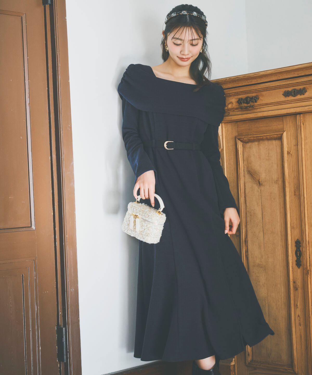 アンドクチュール「ベルト付きオフショルカットワンピース」|ワンピース|