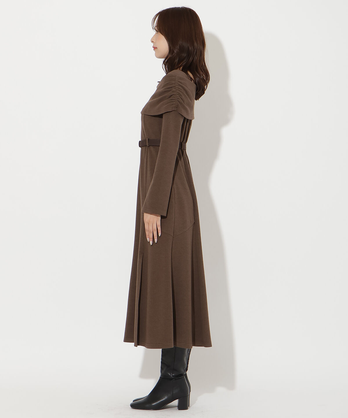 アンドクチュール「ベルト付きオフショルカットワンピース」|ワンピース|