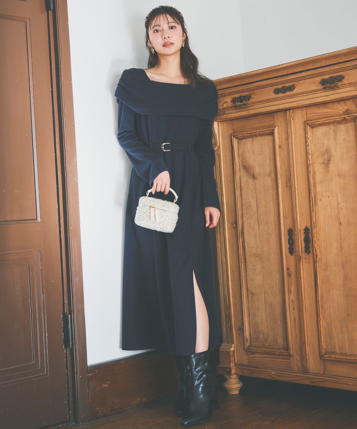 アンドクチュール「ベルト付きオフショルカットワンピース」|ワンピース|