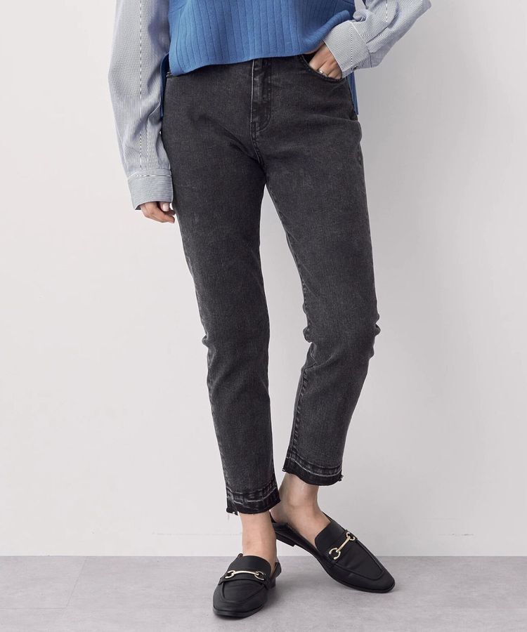 Editt by YECCA VECCA「カットオフクロップドデニムパンツ」|デニム|Black