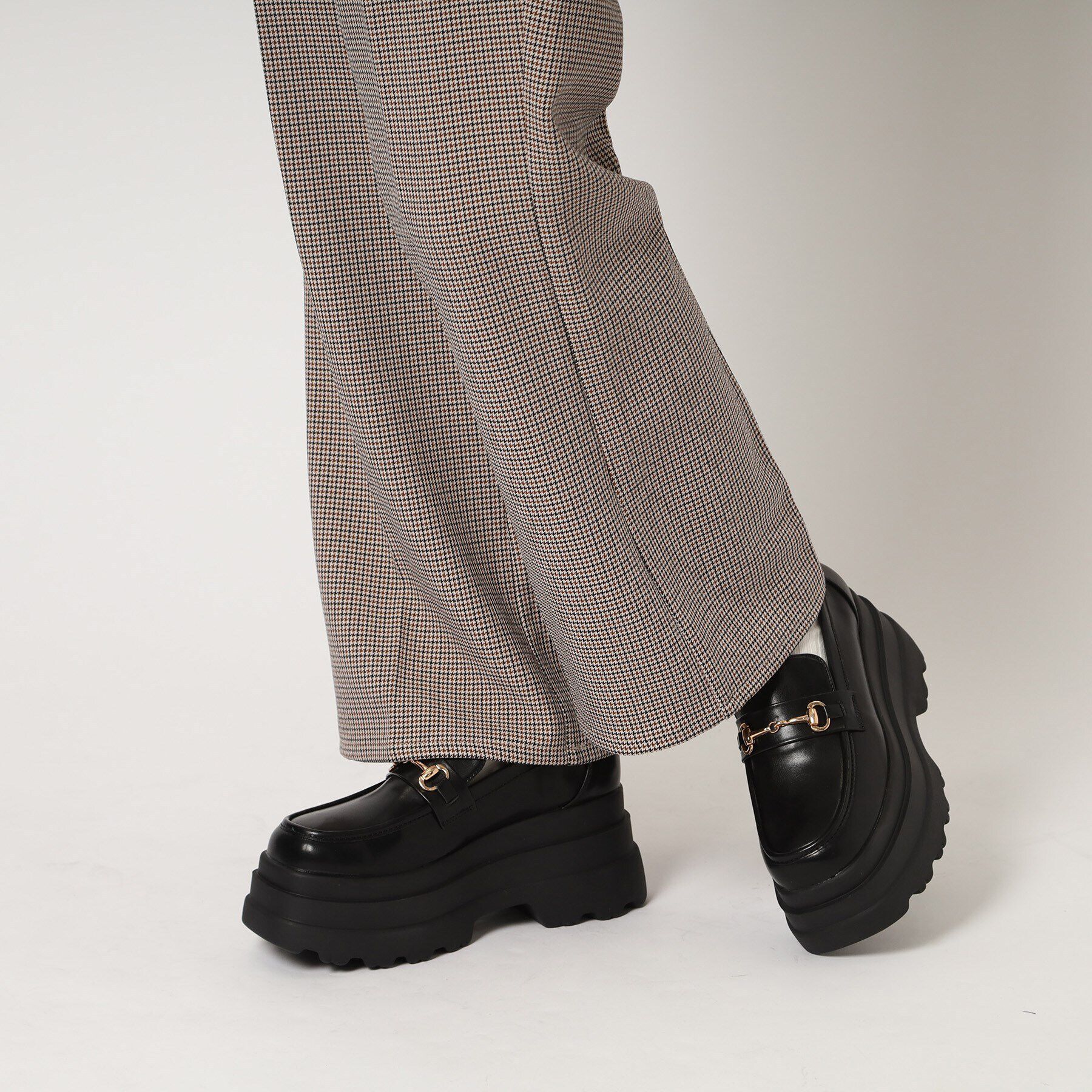 csT&P「厚底2段ソールビット付きローファーパンプス」|パンプス|