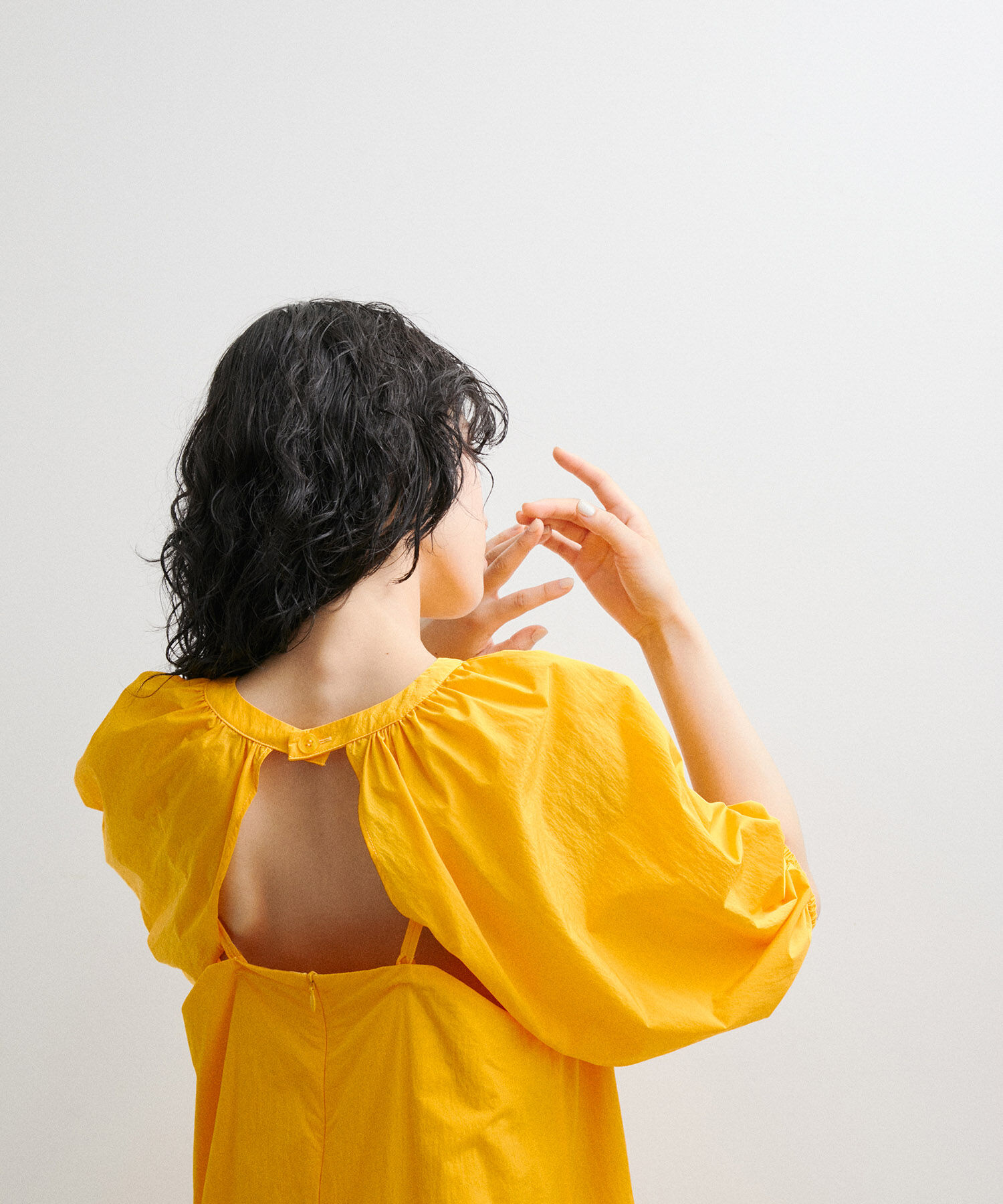 ADAM ET ROPE'「〈SETアイテム〉ボレロスリーブセットキャミワンピース」|ワンピース|