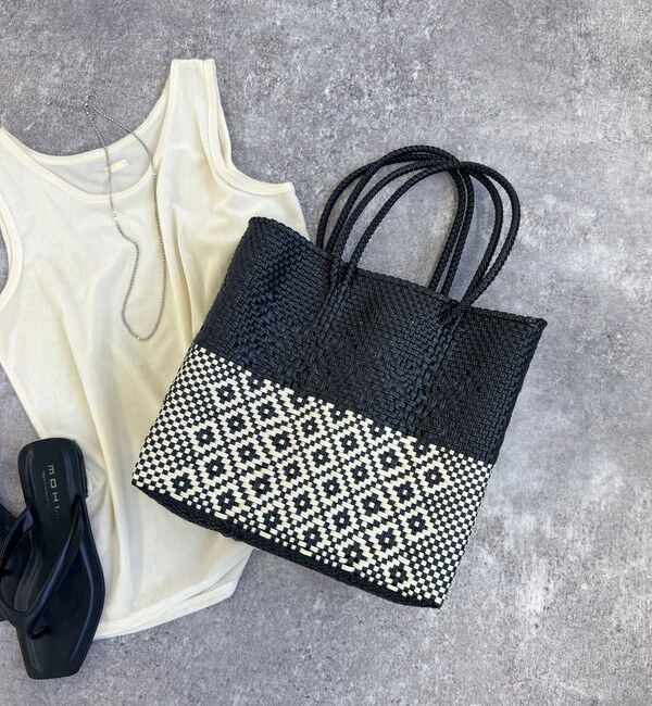 fredy emue「【MoonBird /ムーンバード】柄編みメルカドバッグ M」|かごバッグ|ブラック系その他