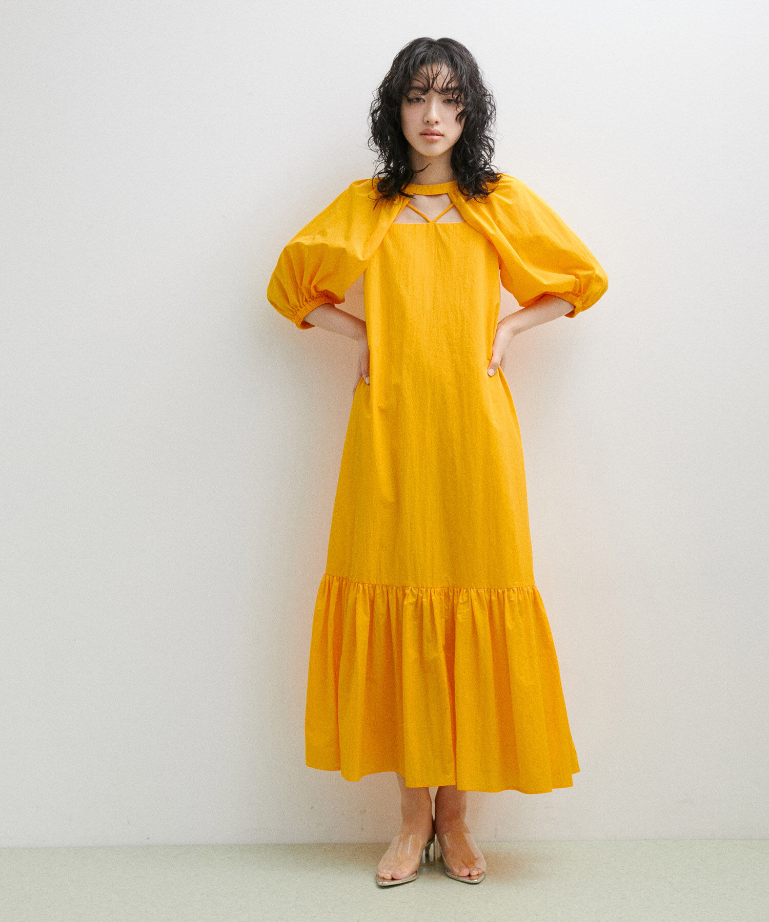 ADAM ET ROPE'「〈SETアイテム〉ボレロスリーブセットキャミワンピース」|ワンピース|